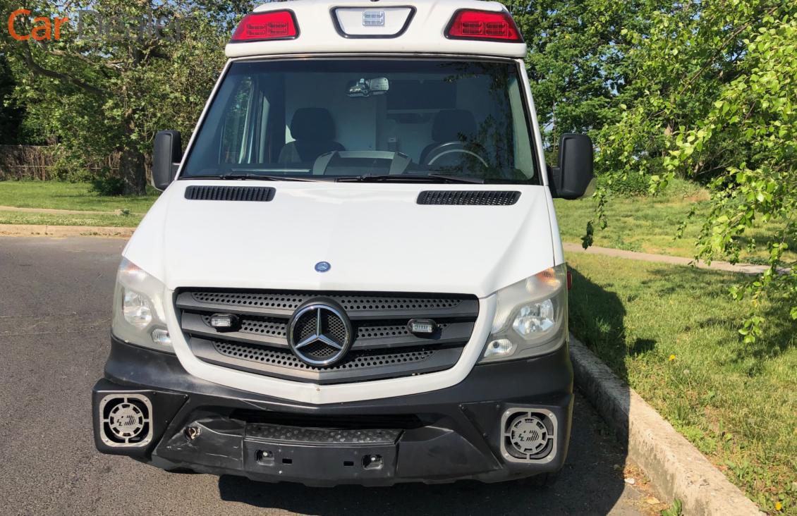 mercedes-benz sprinter cargo van 2015 WD3PE7CCXFP143630 image mercedes-benz sprinter cargo van 2015 WD3PE7CCXFP143630 image